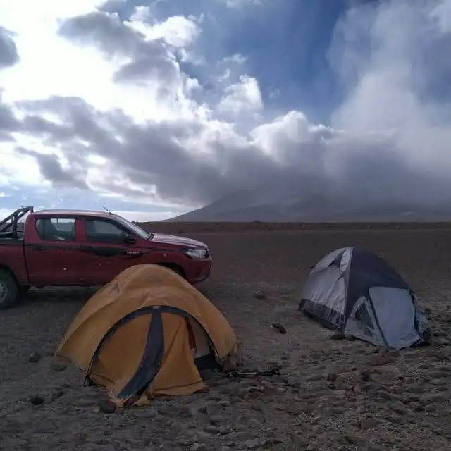 Cómo Subir tu Primer Volcán en San Pedro deAtacama: Guía Técnica de Expertos